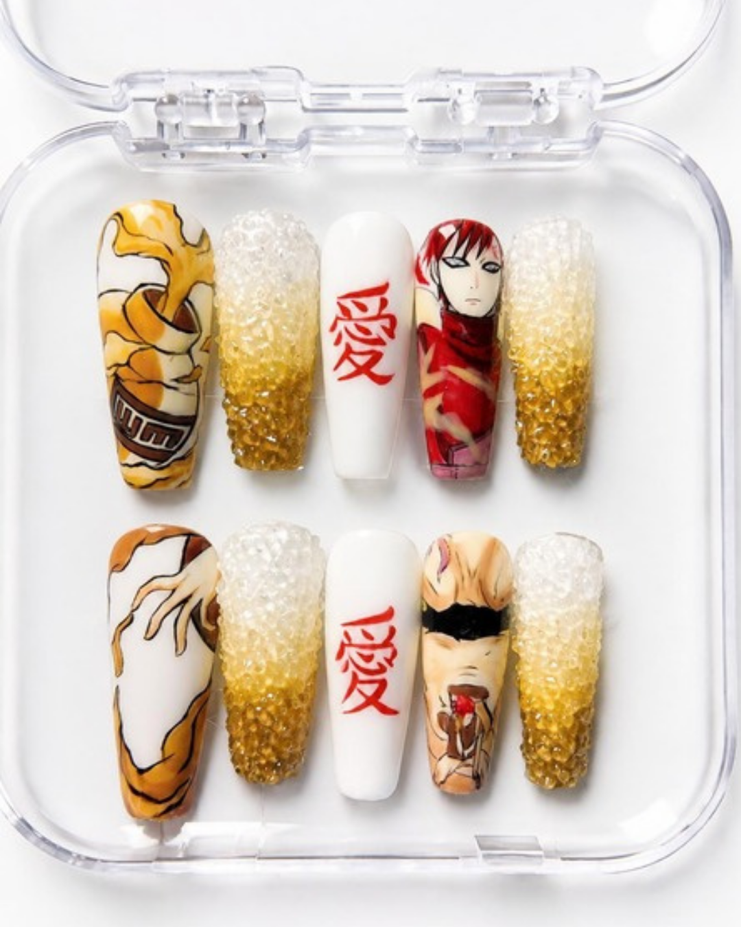 Sakin - Gilded Sand press-on nails